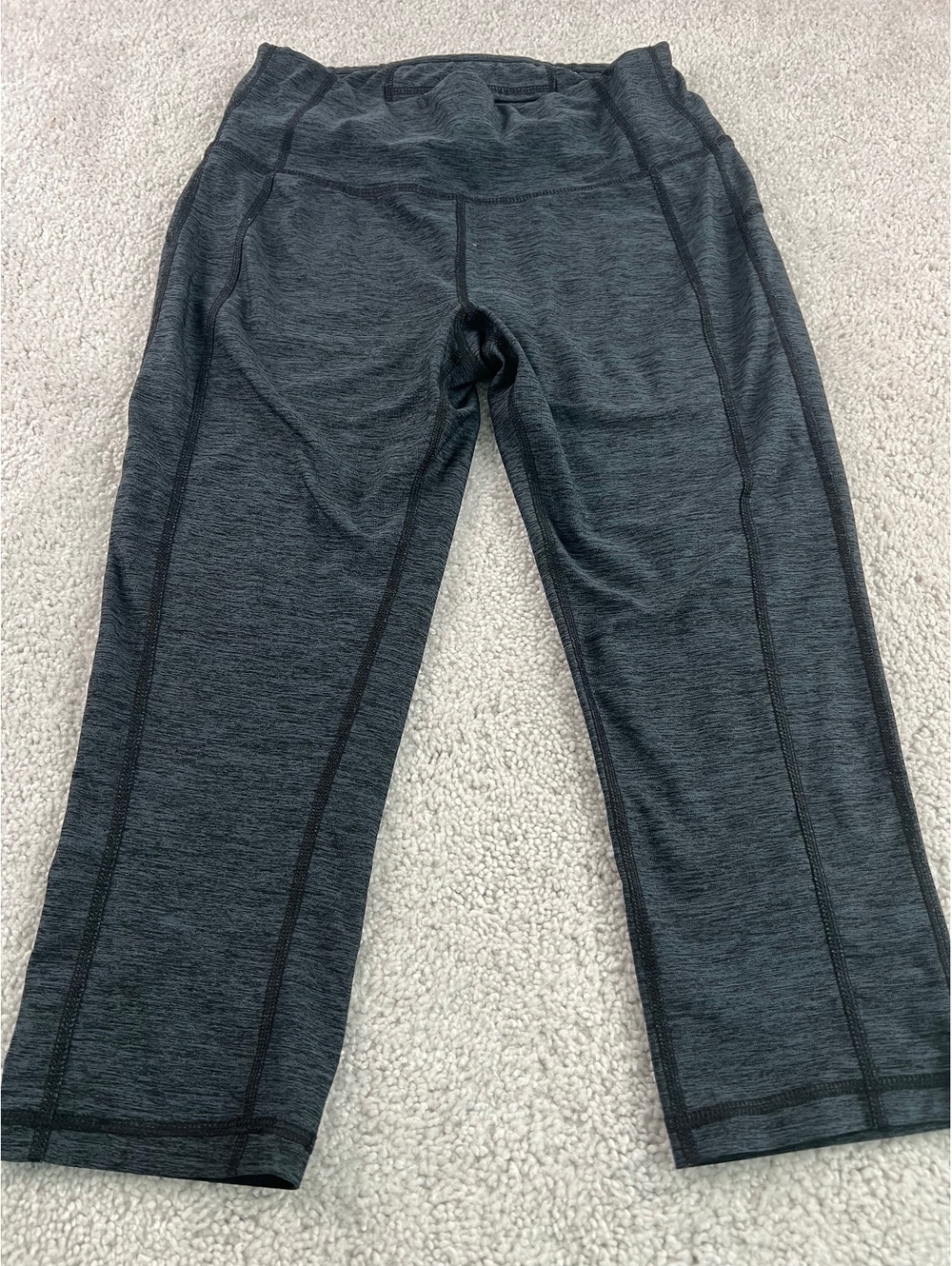 Womens Heather Gray Capri Leggings
